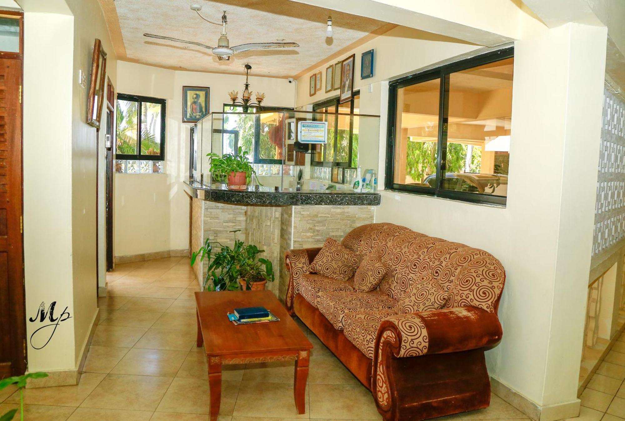 Mei Place Apartments Mombasa Bagian luar foto
