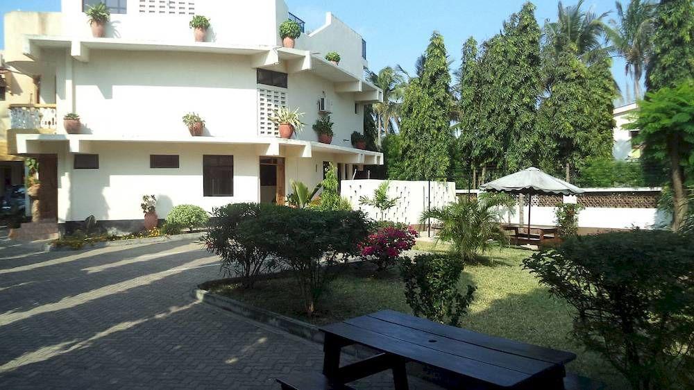 Mei Place Apartments Mombasa Bagian luar foto