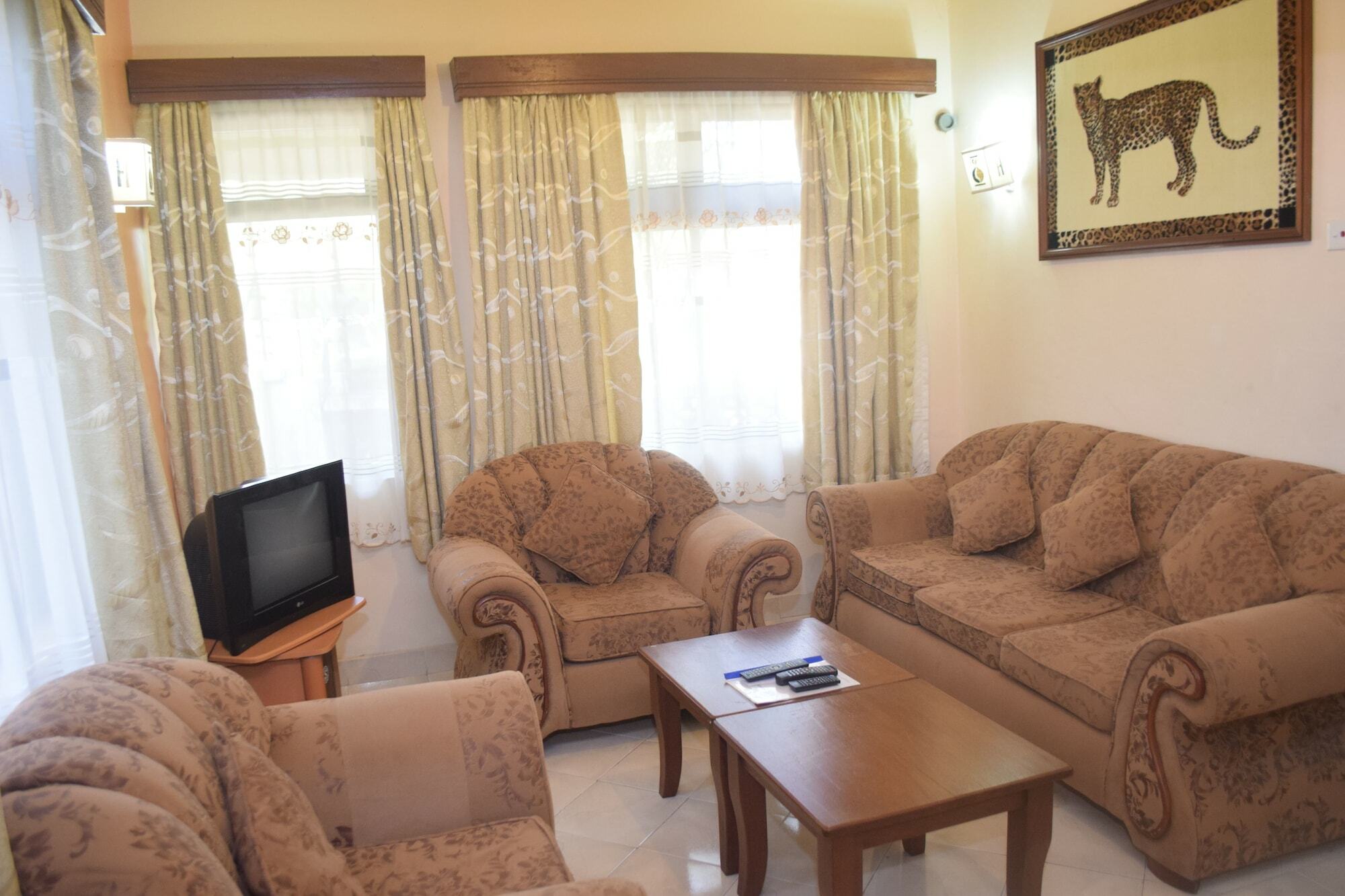 Mei Place Apartments Mombasa Bagian luar foto